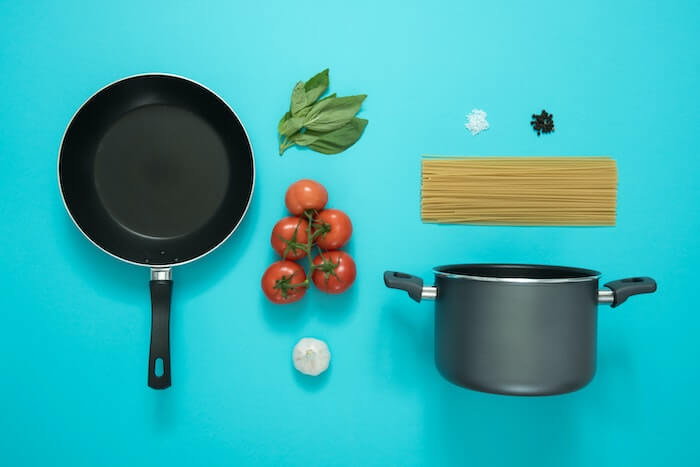 Frying pans marketed with unlawful PFAS claim